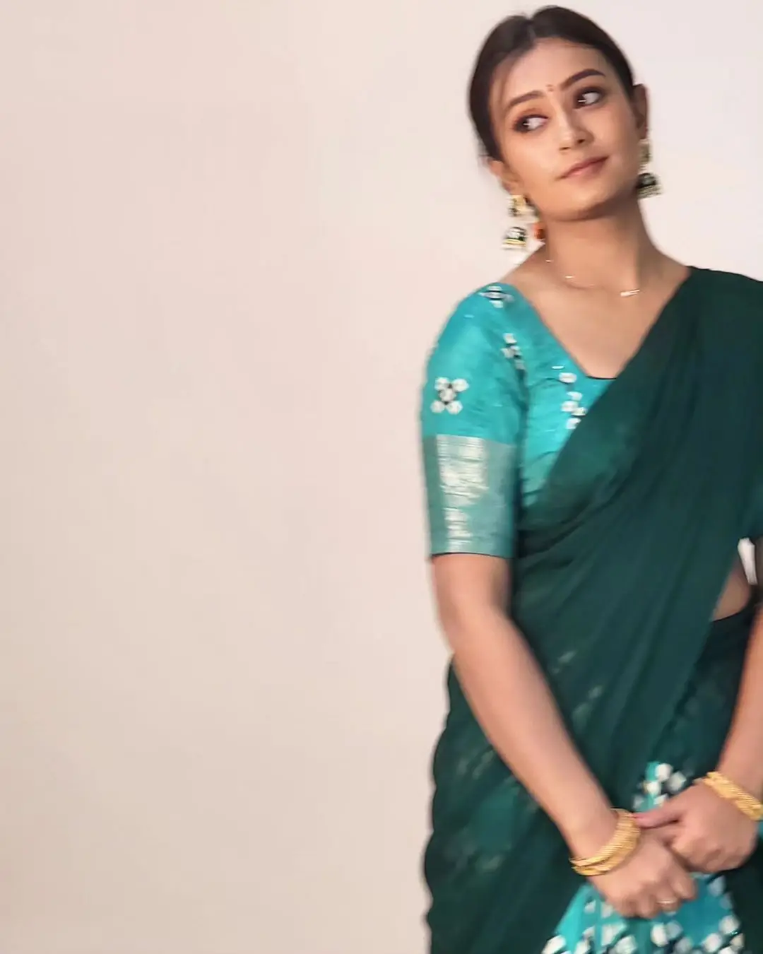 Telugu TV Actress Deepa Jagadeesh In Green Lehenga Choli